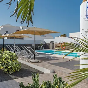 https://villas-maribel-pocillos.in-canary-islands.com